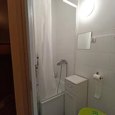 Apartment Near Center